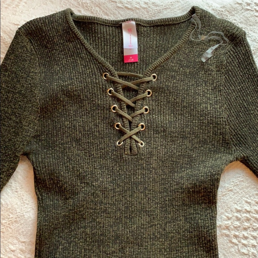 Sweater - Picture 2 of 3